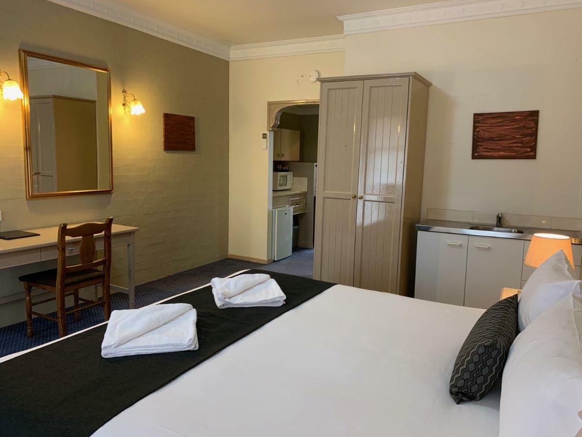 Motel Heritage Motor Inn Goulburn Goulburn